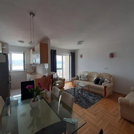 Jelena Apartment Trogir