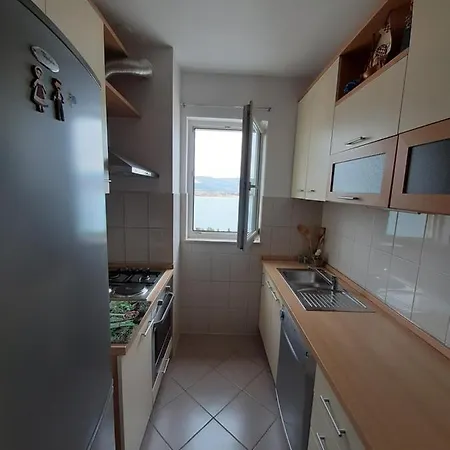 Apartamento Jelena Trogir